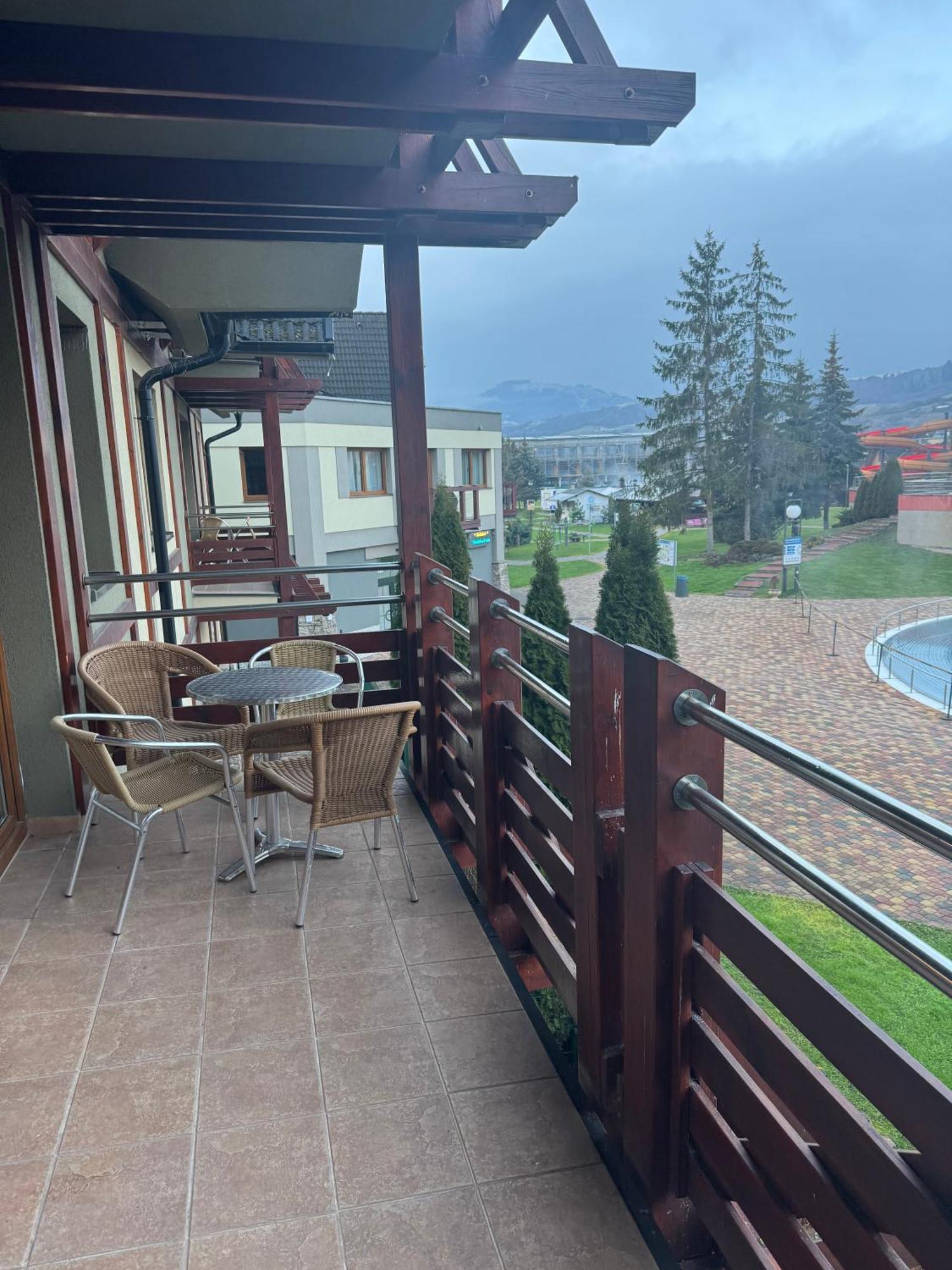 Apartman Paradise Bešeňová Eksteriør bilde